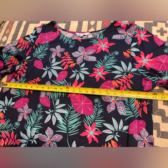 Escapada Living (La Mer Luxe) Floral Shift Dress Size 1x - Picture 4 of 6